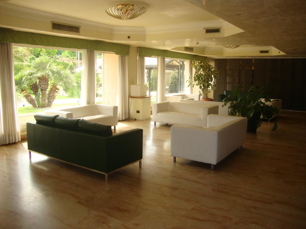 Park Hotel Roma Cassia Экстерьер фото