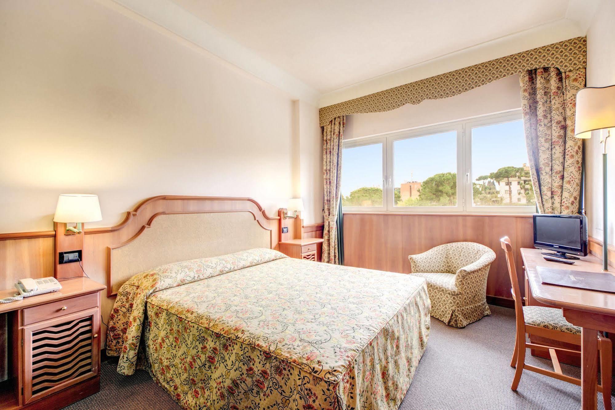 Park Hotel Roma Cassia Экстерьер фото
